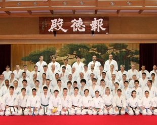 Успешная сдача на пояса в международном лагере в Мицумине