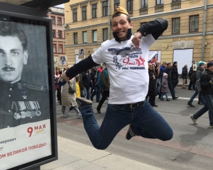 9 мая в строю Бессмертного полка прошли киокушиновцы